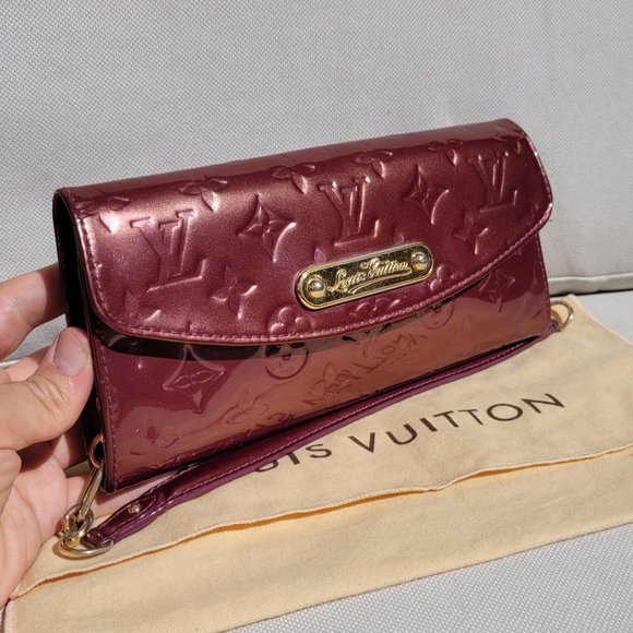 Louis Vuitton Handbags - Louis Vuitton Sunset Boulevard Sunset Bird Amarante Monogram Vernis Leather Clut